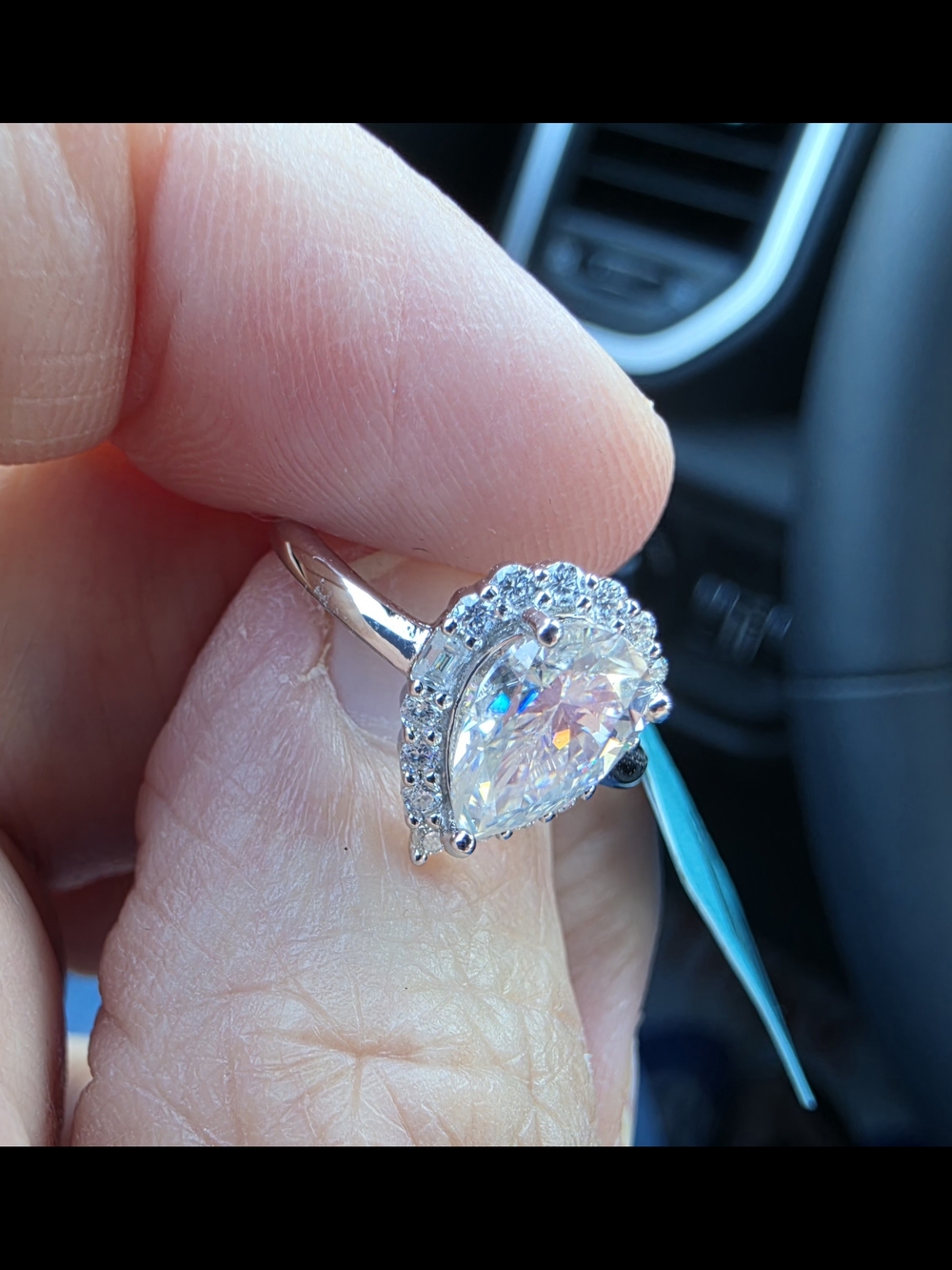 Teardrop Halo Moissanite Ring in 925 Silver 1.79 CTW D VVS D Size 6 NWT.